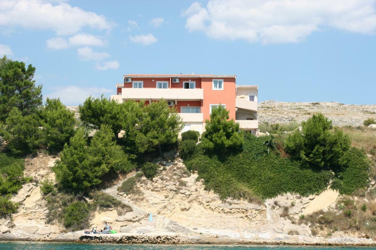 Apartments Sara Vlašići エクステリア 写真