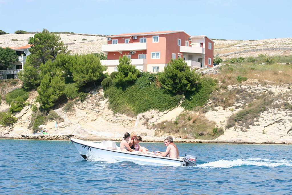 Apartments Sara Vlašići エクステリア 写真
